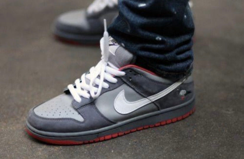 Nike SB Dunk NYC Pigeon Grey