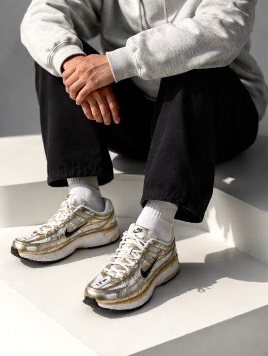 Nike P-6000 Trainer Metallic Gold
