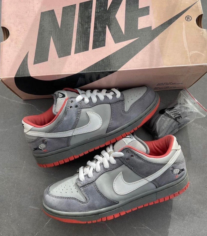 Nike SB Dunk NYC Pigeon Grey